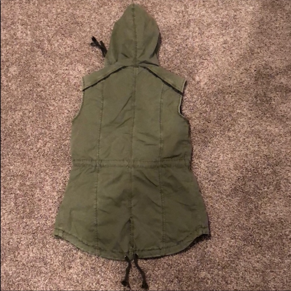 Marrakech Army green utility vest - Picture 3 of 3